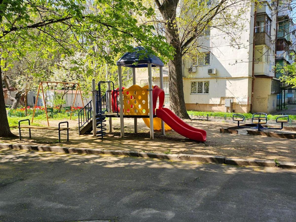 Квартира На Французском Бульваре Возле Моря И Института Филатова! Odessa Exteriör bild